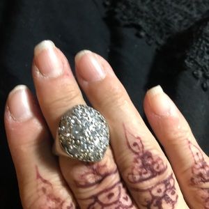 Preowned Ellen Tracy Sterling cz ring